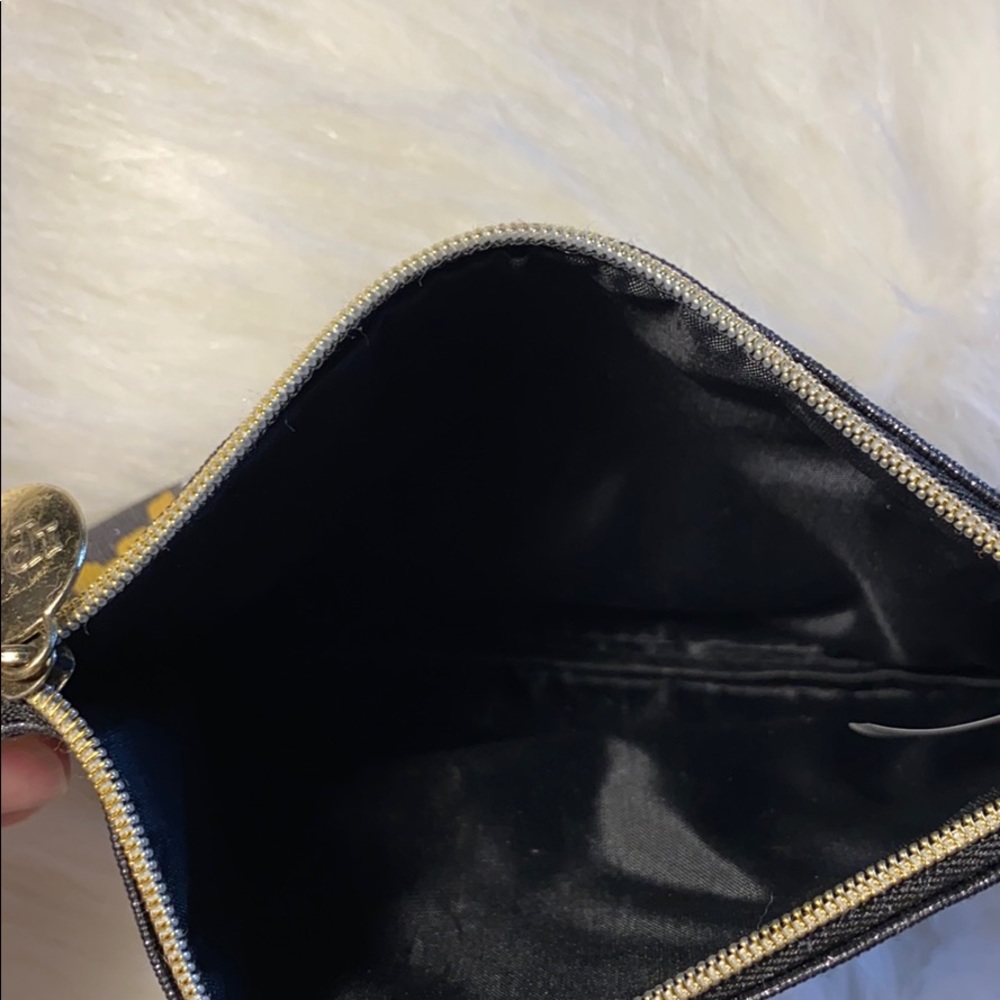 Ipsy bag - Picture 3 of 3